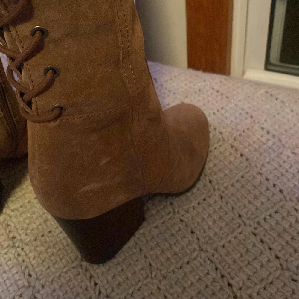 🦊 👢Tall lace brown suede with buckle. EUC. All heights pictured. 3 inch heel. - Picture 6 of 16